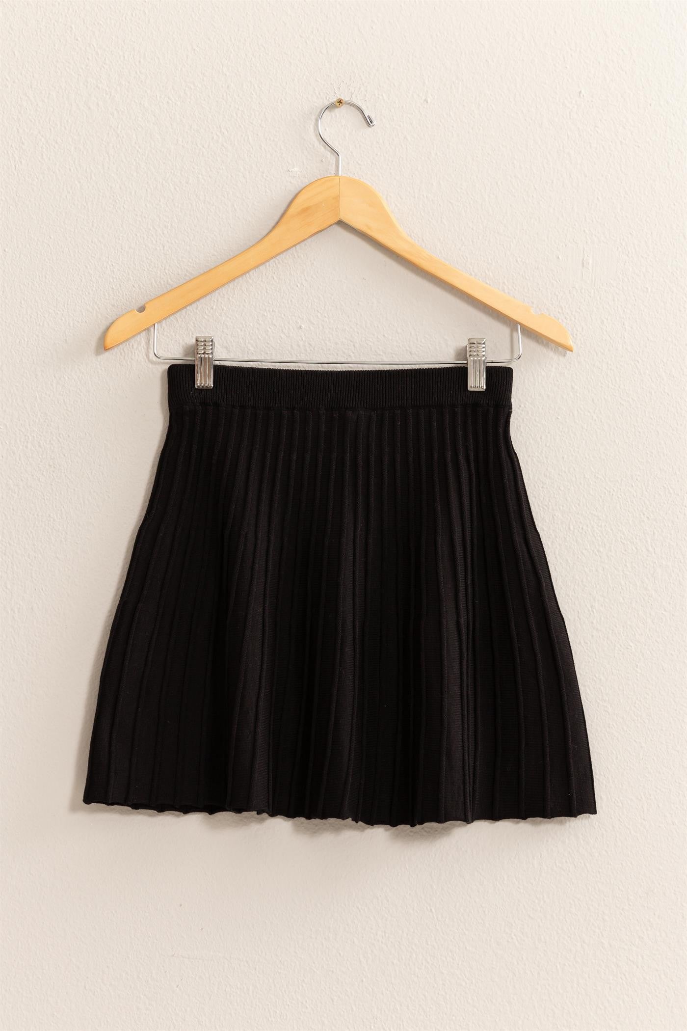 HYFVE High Waist Knit Pleated Flare Mini Skirt HYFVE High Waist Knit Pleated Flare Mini Skirt