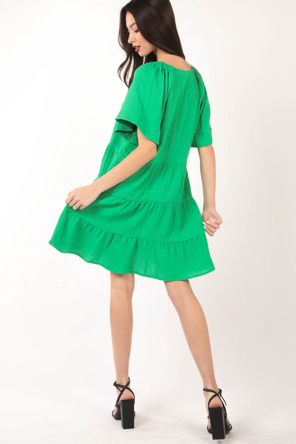 VERY J Texture V-Neck Ruffled Tiered Dress VERY J Texture V-Neck Ruffled Tiered Dress - TopFashionHQ