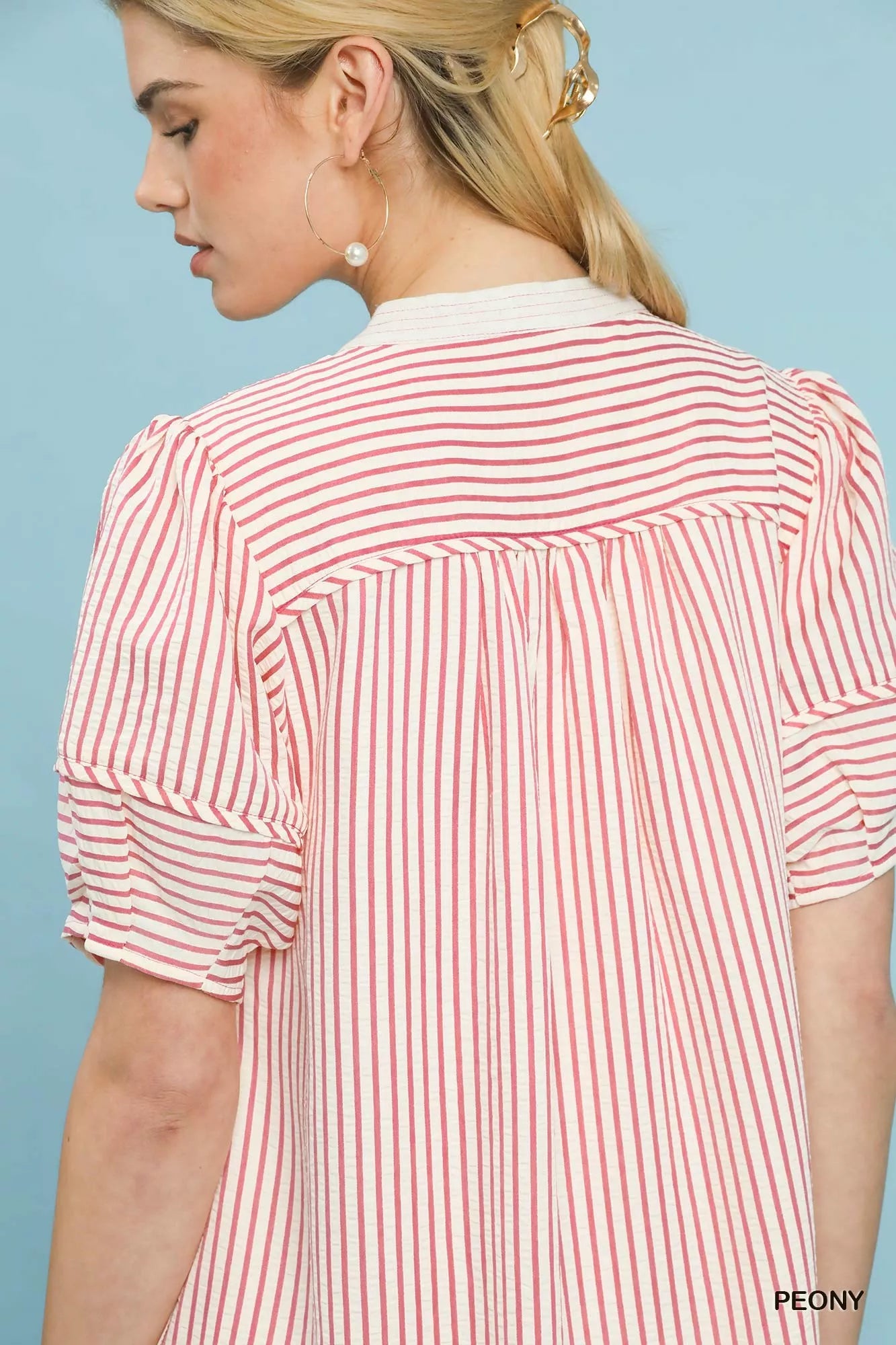 Umgee Pinstripe Shift Dress with Contrast Trim 5dd41084-974c-49fb-9031-634580006eaa-Max-Origin