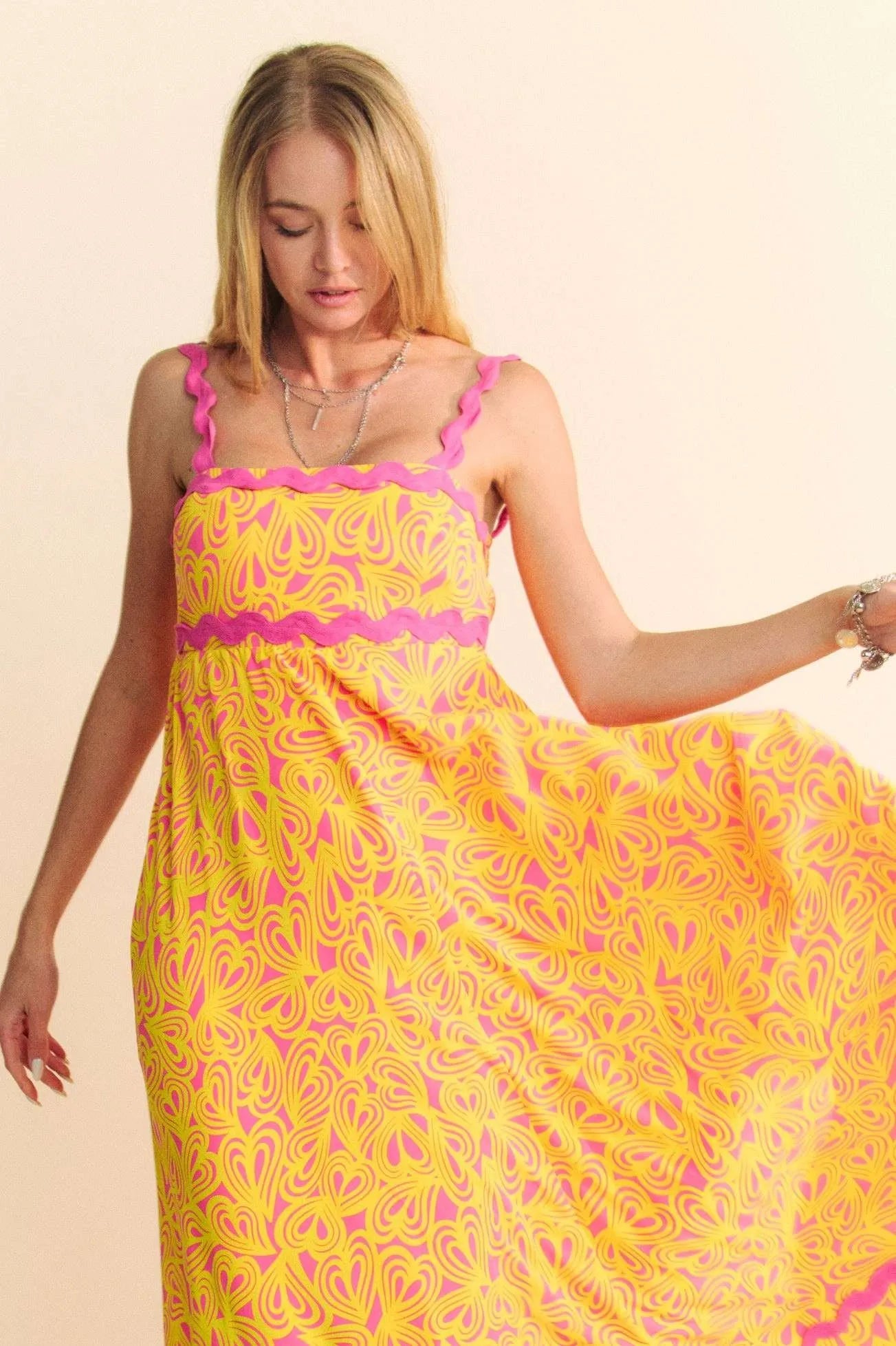 Davi & Dani Geo 2 Tone Printed Wavi Trim Tiered Maxi Dress 6479f58ec490455c8a19e1e3fc24f044-Max-Origin