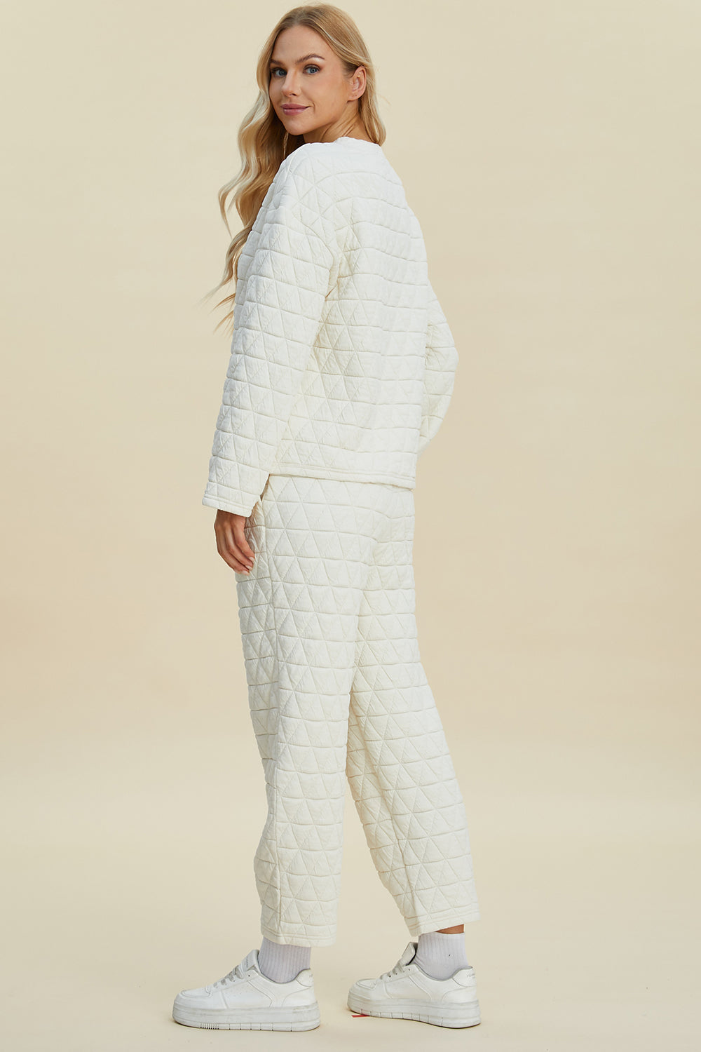 Double Take Full Size Texture Round Neck Long Sleeve Top and Pants Set Double Take Full Size Texture Round Neck Long Sleeve Top and Pants Set