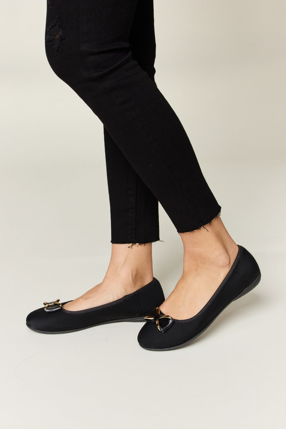 Forever Link Metal Buckle Flat Loafers Forever Link Metal Buckle Flat Loafers - TopFashionHQ