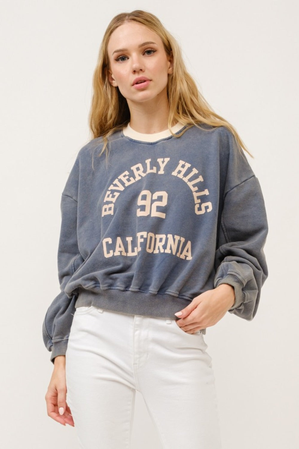 And The Why BEVERLY HILLS 92 CALIFORNIA Contrast Crop Sweatshirt And The Why BEVERLY HILLS 92 CALIFORNIA Contrast Crop Sweatshirt