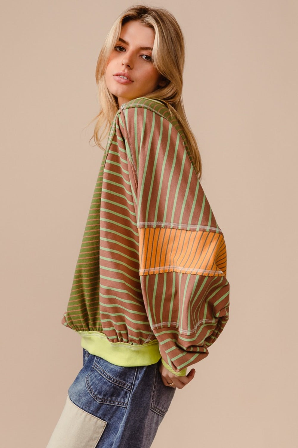 BiBi Color Block Striped Round Neck Sweatshirt BiBi Color Block Striped Round Neck Sweatshirt