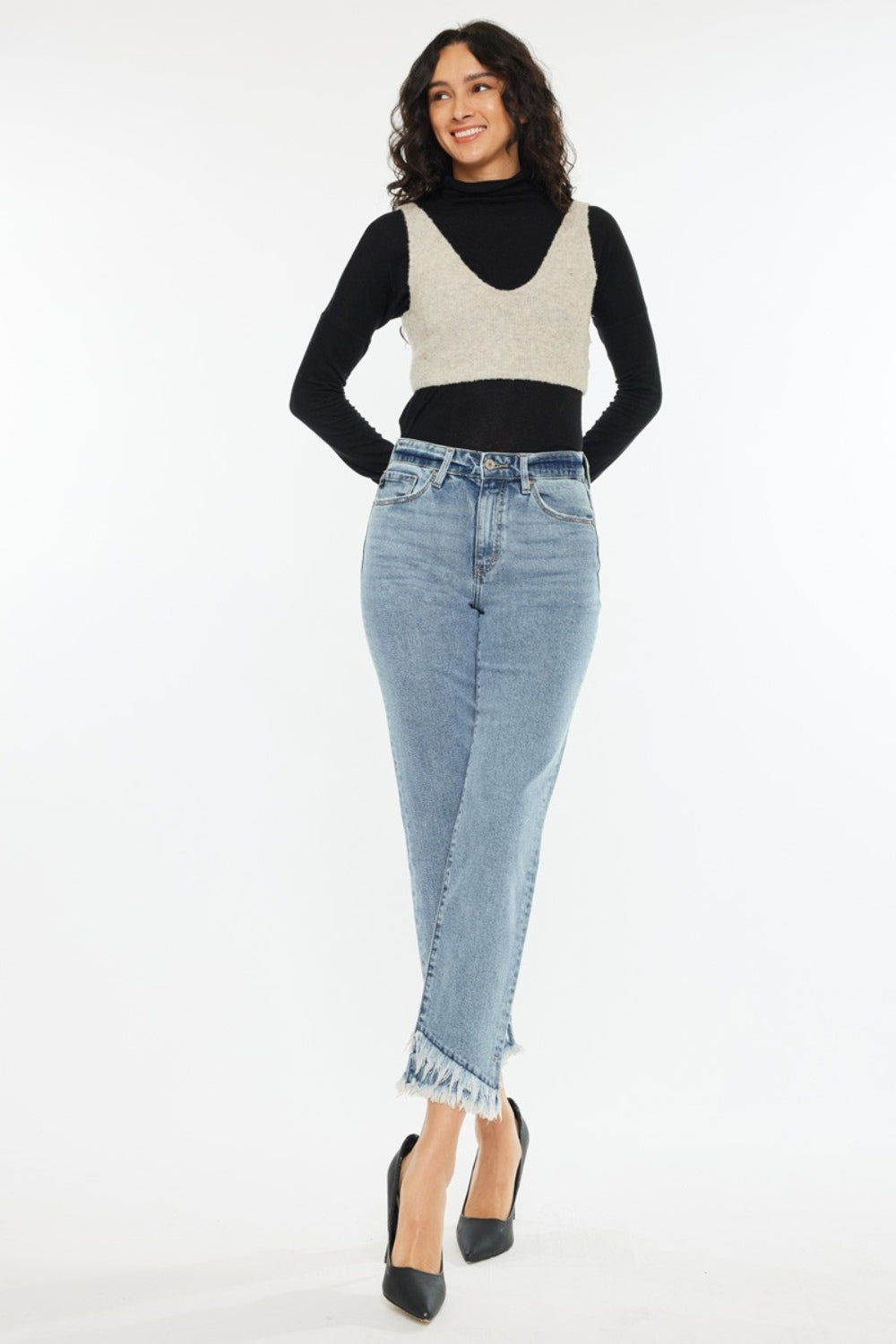 Kancan Raw Hem High Rise Straight Jeans Kancan Raw Hem High Rise Straight Jeans - TopFashionHQ