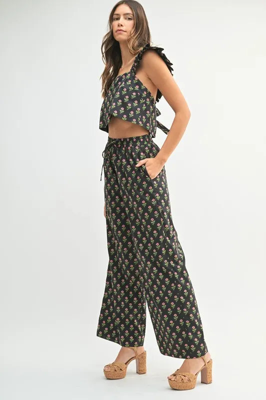 MABLE Floral Print Ruffle Top and Pants Set 703273fb0fb24296aa20e9b79f5d6a5e-Max-Origin