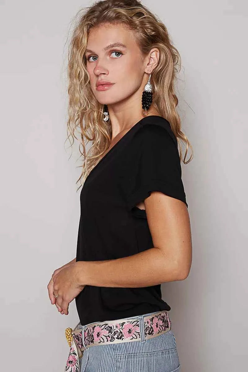 POL Basic V-Neck Short Sleeve T-Shirt POL Basic V-Neck Short Sleeve T-Shirt