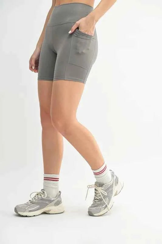 MONO B Venice Cloud Light Sculpt Biker Shorts MONO B Venice Cloud Light Sculpt Biker Shorts