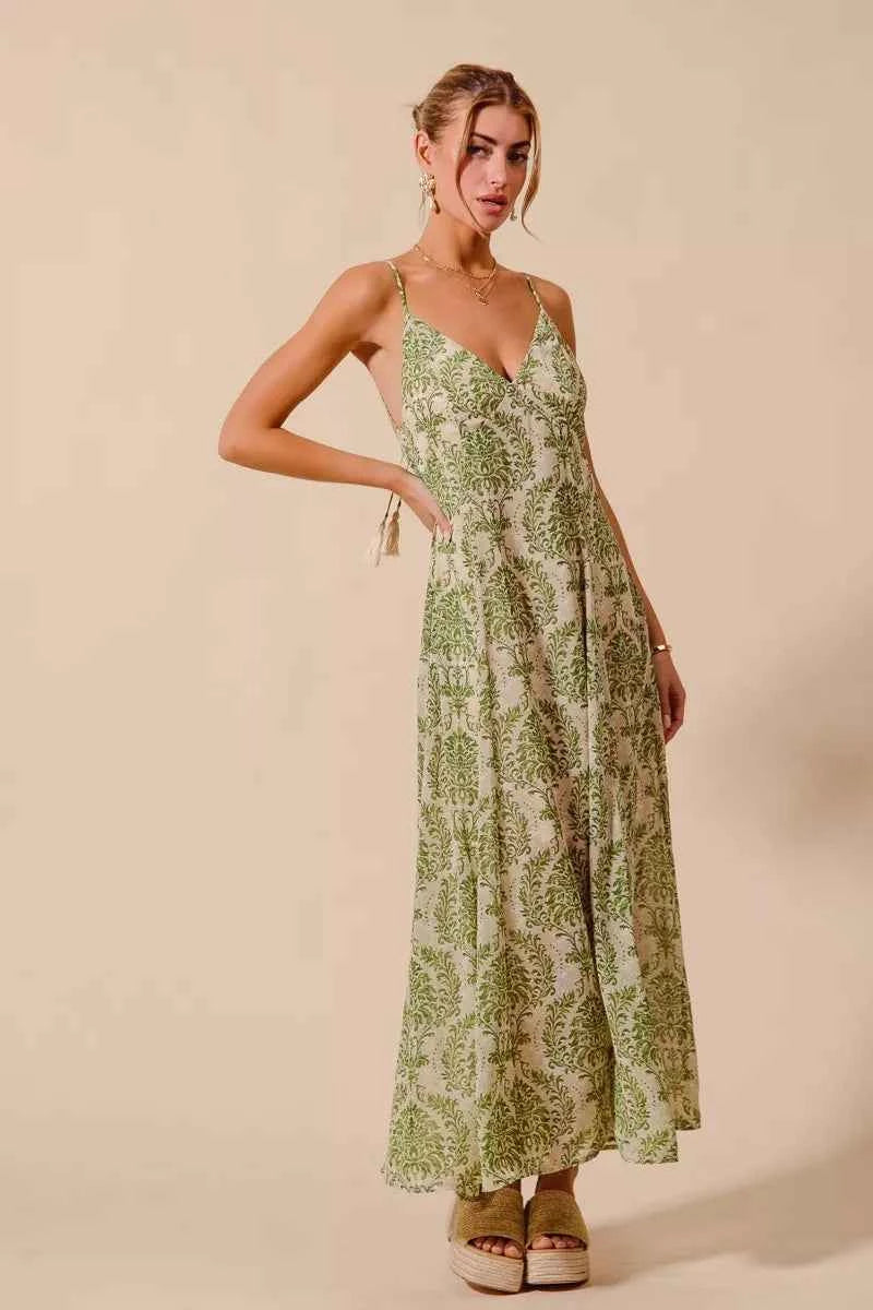 SO ME Damask Floral Summer Maxi Flowy Dress With Open Back SO ME Damask Floral Summer Maxi Flowy Dress With Open Back
