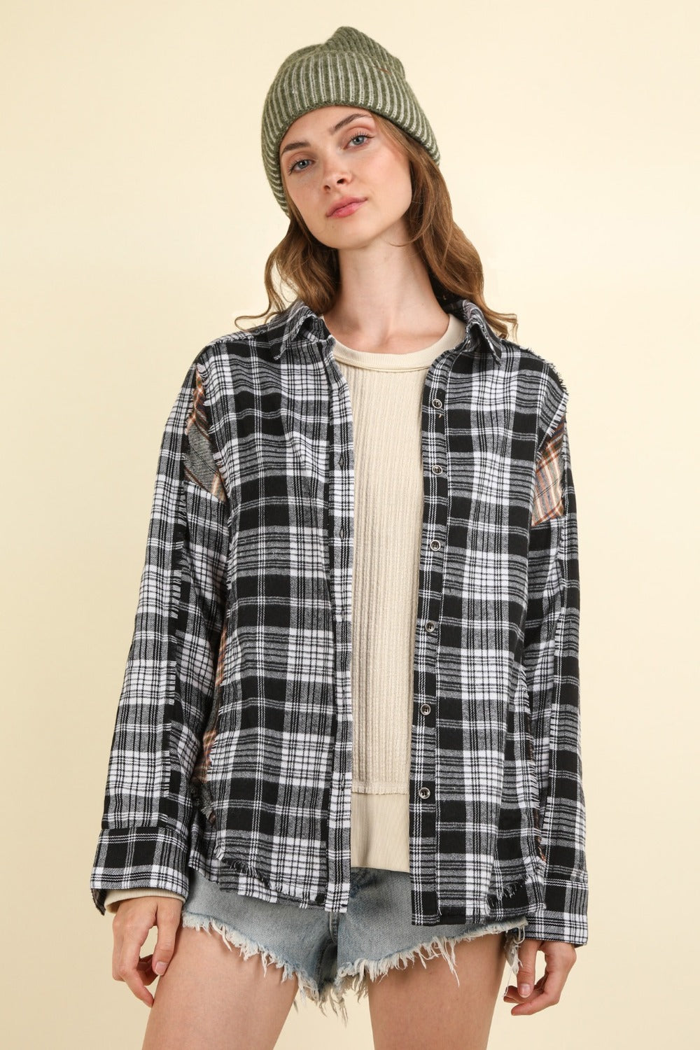 VERY J Contrast Plaid Raw Detail Shirt VERY J Contrast Plaid Raw Detail Shirt - TopFashionHQ