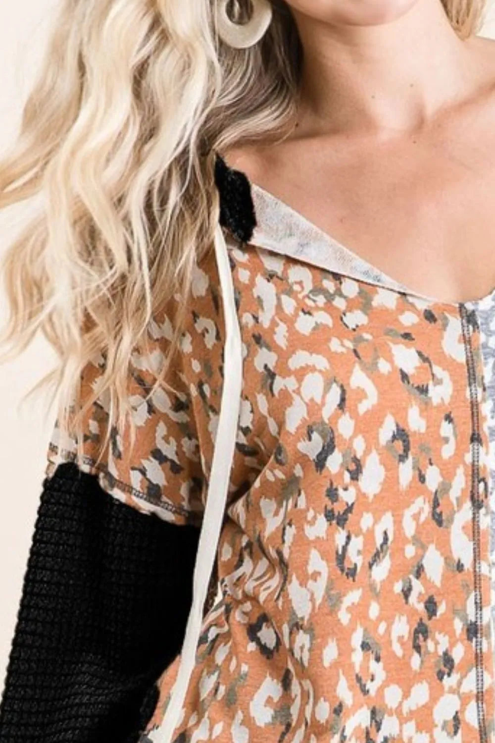 BiBi Popcorn Waffle Knit Hoodie with Print Block Front 762c7931-e30b-4433-bb3f-a051ca2f1cab-Max-Origin