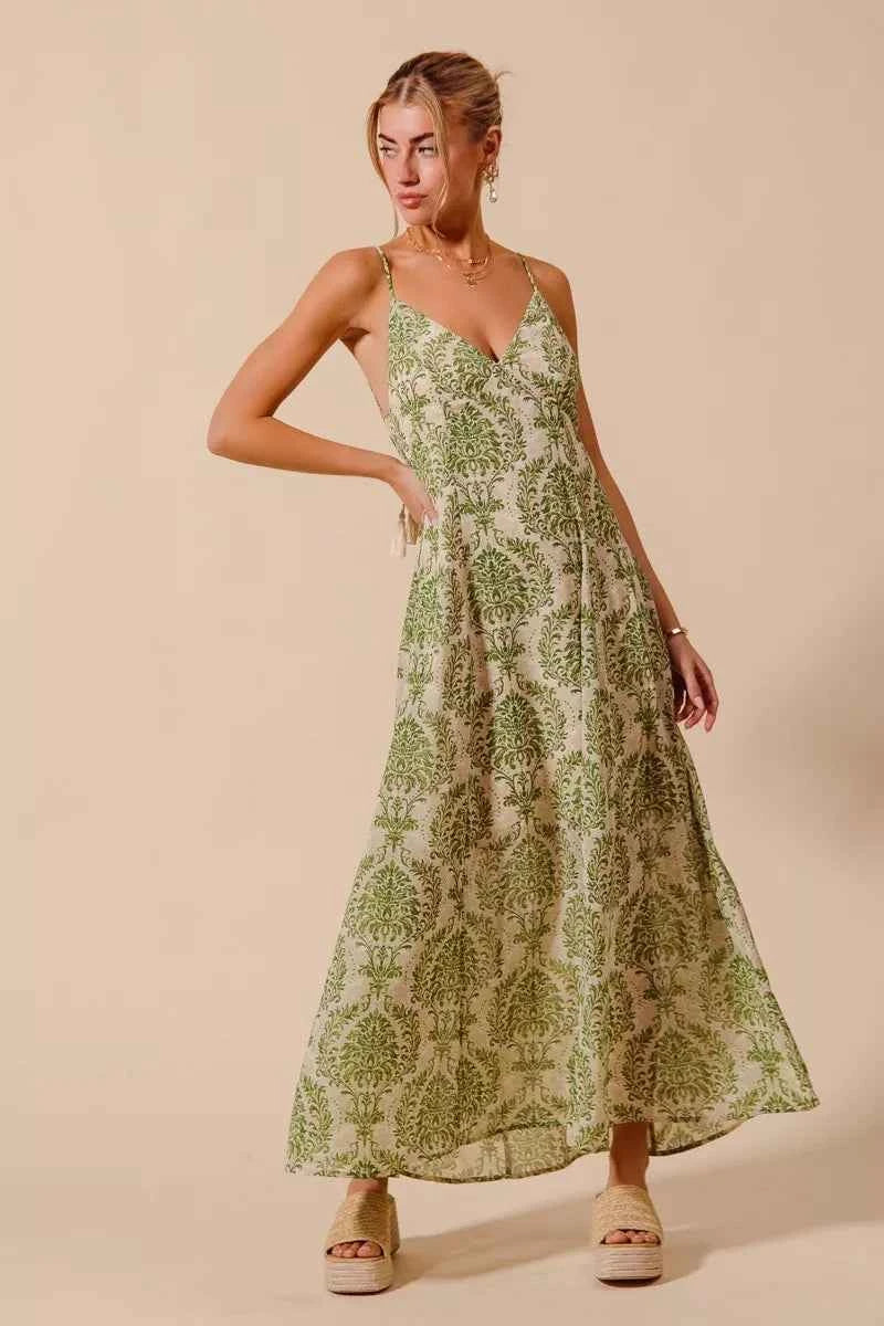 SO ME Damask Floral Summer Maxi Flowy Dress With Open Back SO ME Damask Floral Summer Maxi Flowy Dress With Open Back