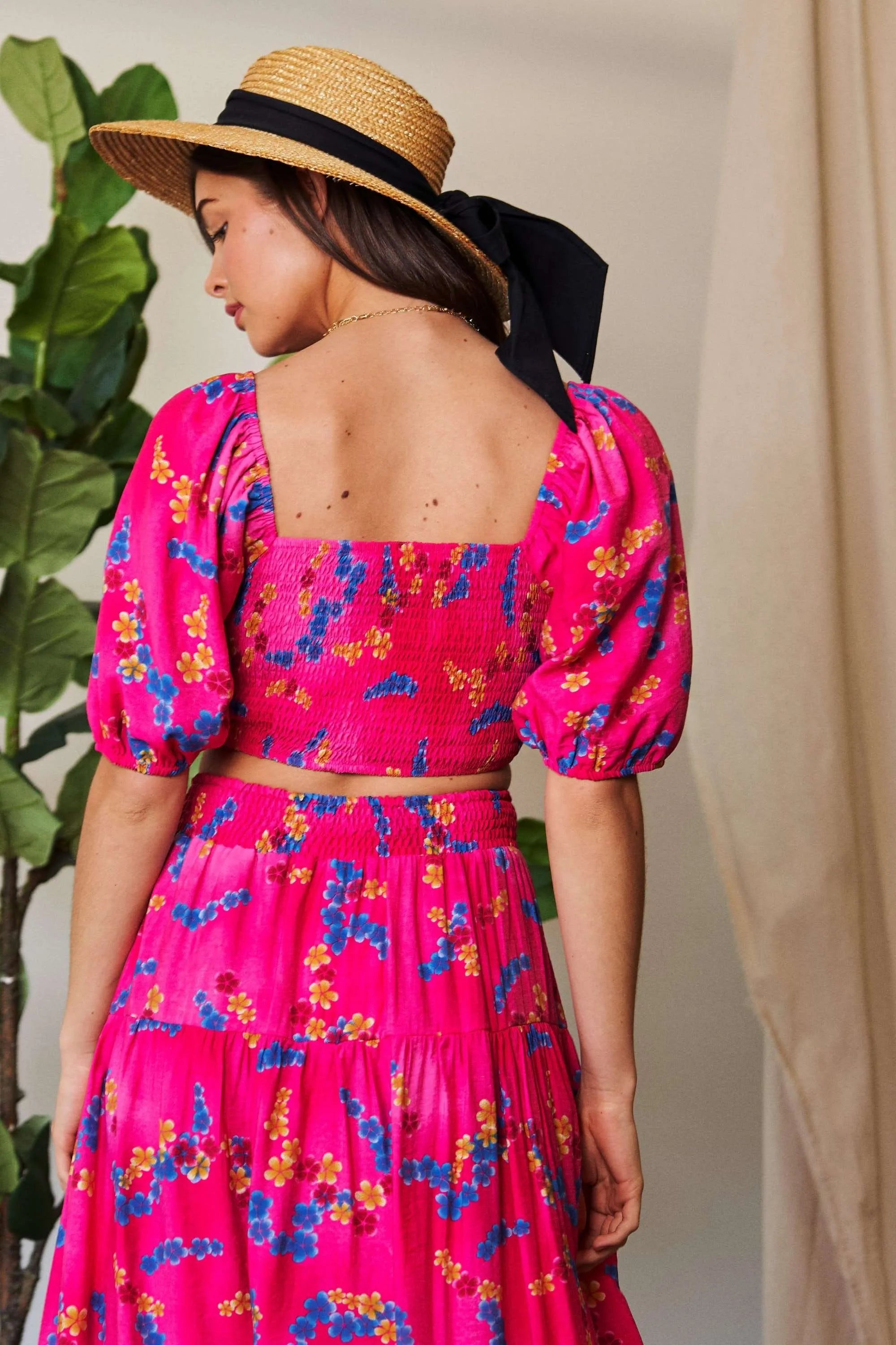 Davi & Dani Smocing Bodice Puff Short Sleeve Printed Crop Top 77b1aab4ca464b1ab70aecc1979adc3d-Max-Origin