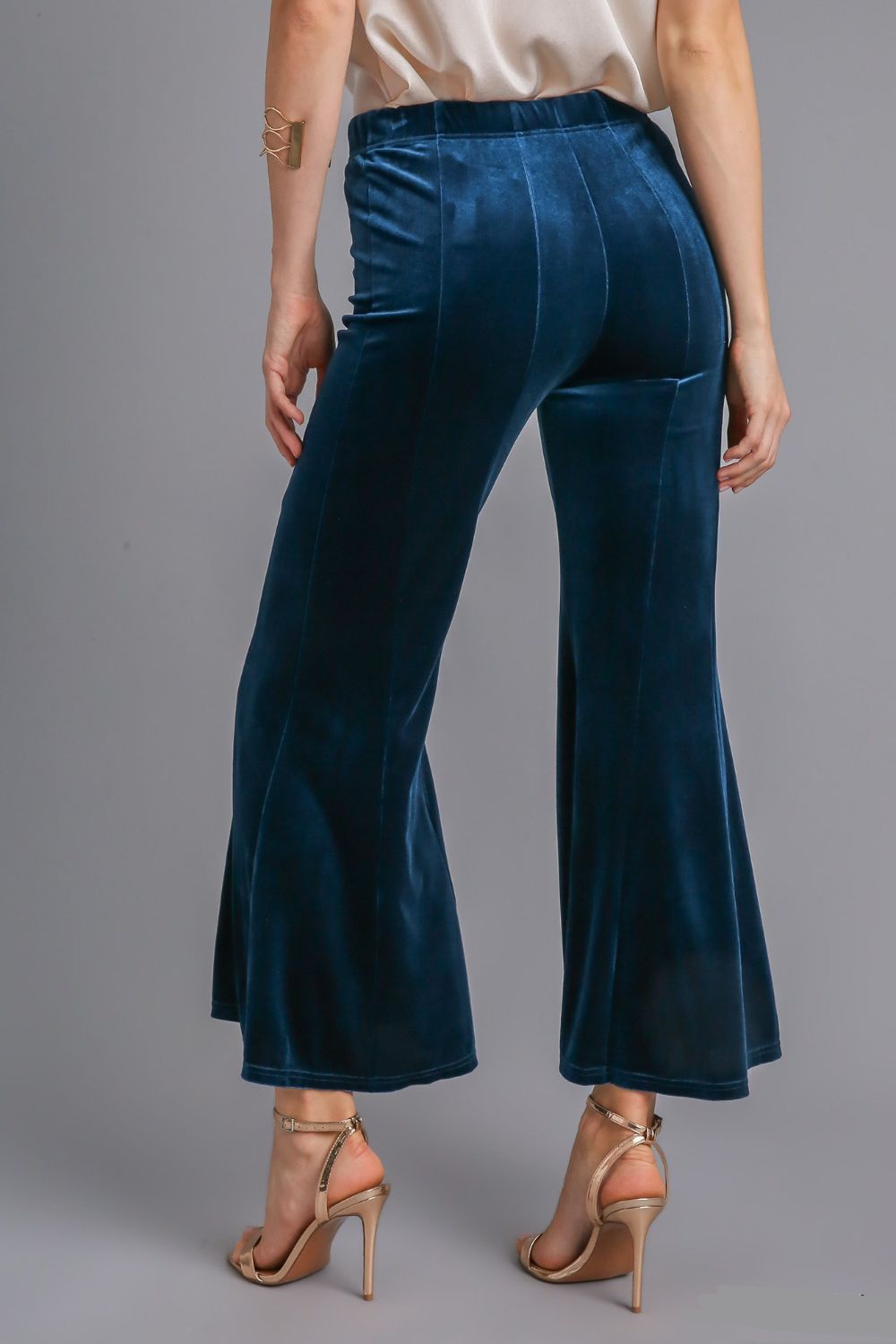 Umgee High Rise Elastic Waist Flare Pants Umgee High Rise Elastic Waist Flare Pants - TopFashionHQ