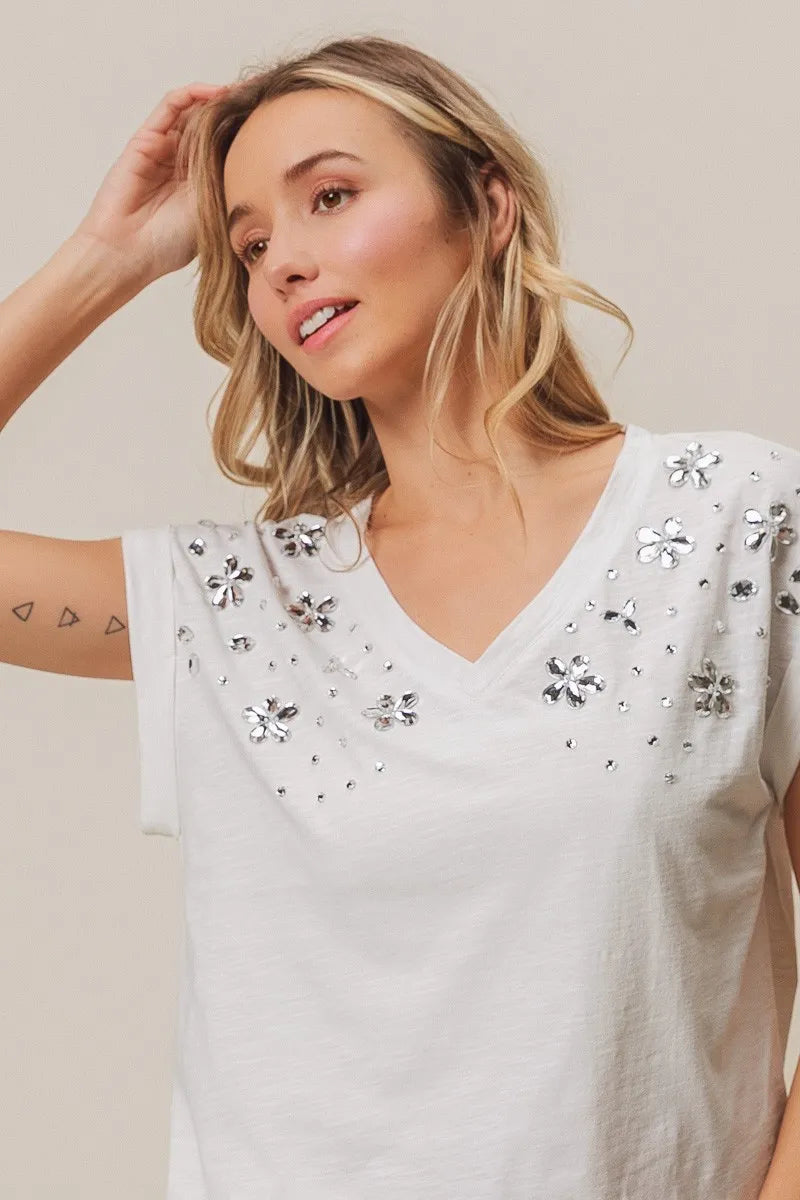 BiBi Slub Jersey Rhinestone V Neck Top 7acfd39573a24be7a5a686d63d350f1e-Max-Origin