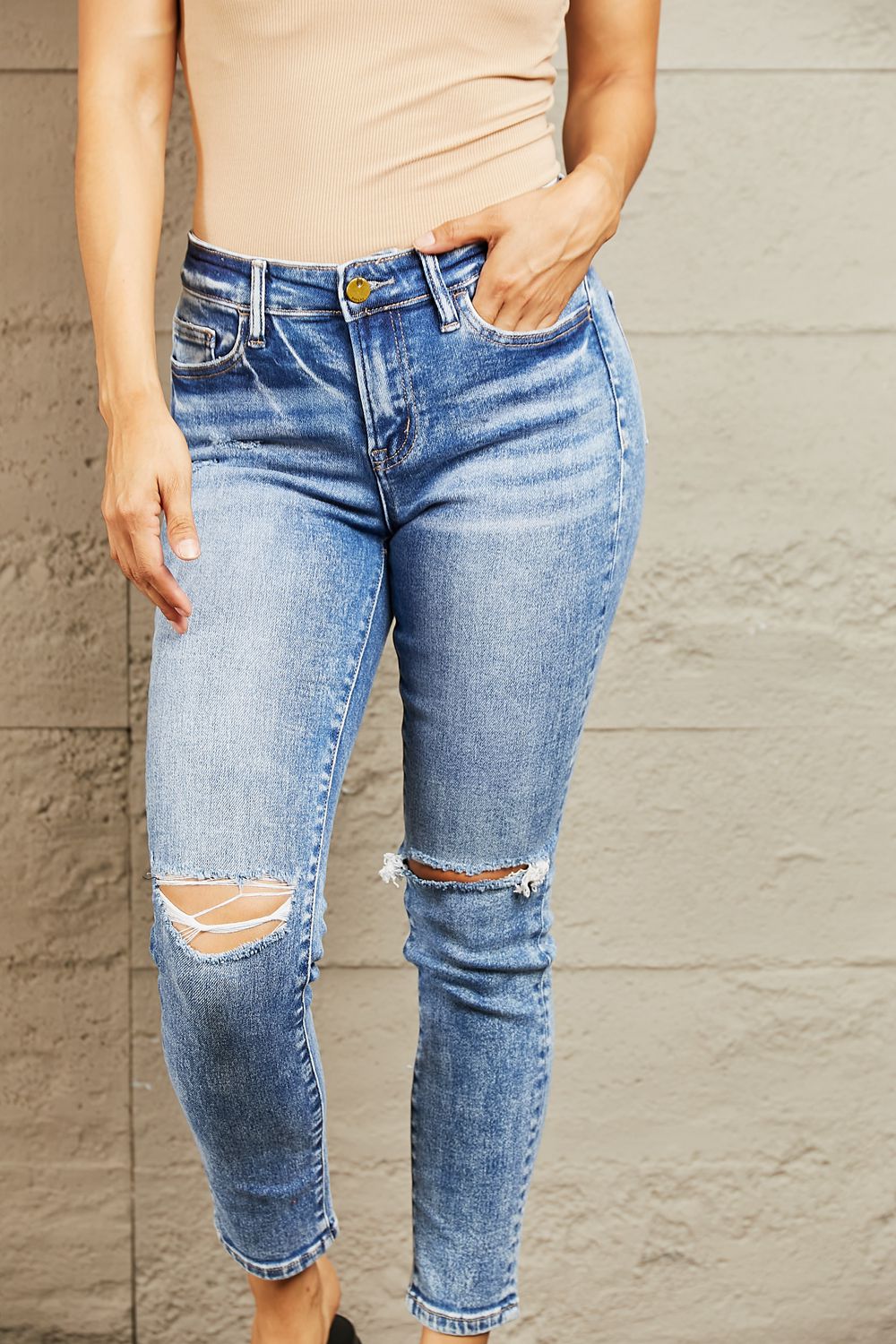 BAYEAS Mid Rise Distressed Skinny Jeans BAYEAS Mid Rise Distressed Skinny Jeans - TopFashionHQ