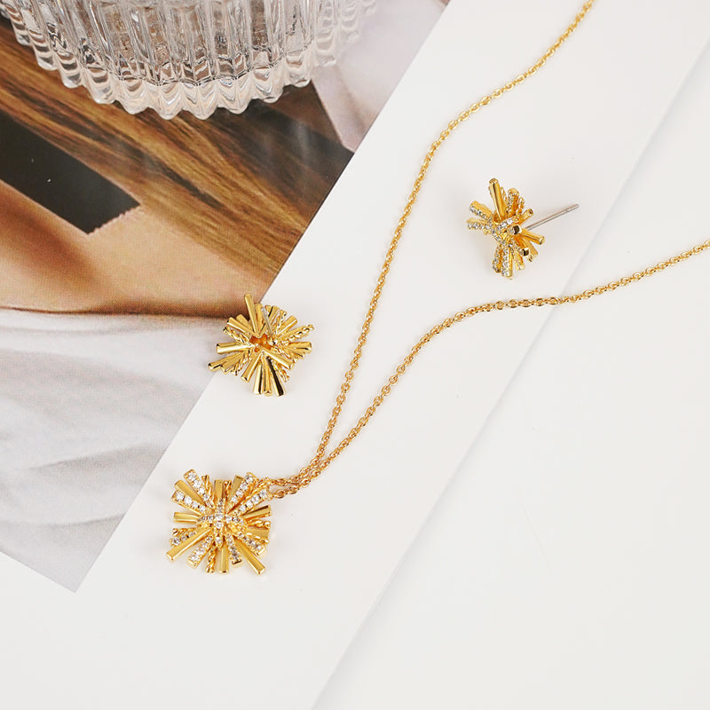 Starburst Gold-Plated Earrings and Necklace Set Starburst Gold-Plated Earrings and Necklace Set