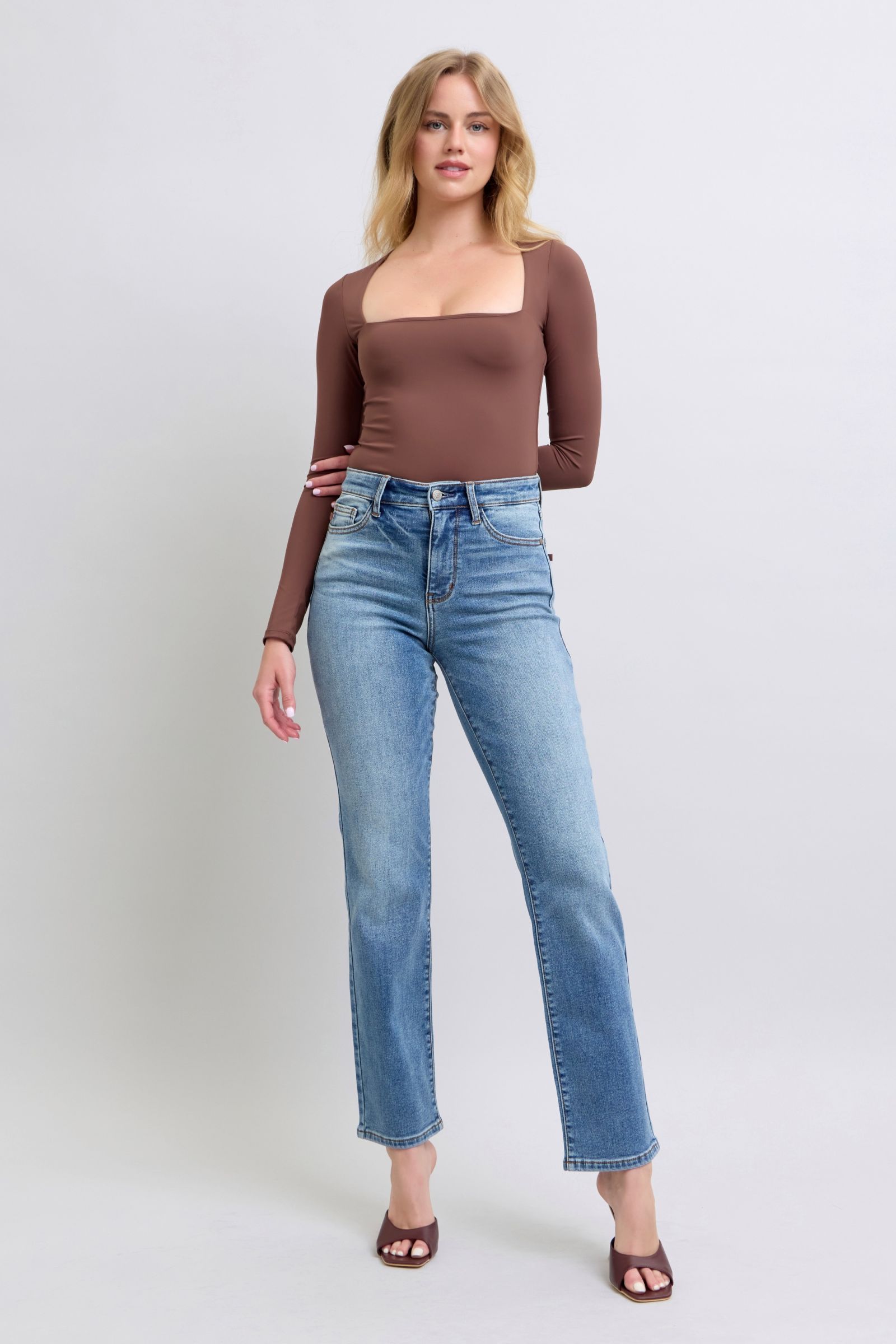 Judy Blue Full Size Wash Thermal Straight Jeans with Pockets Judy Blue Full Size Wash Thermal Straight Jeans with Pockets - TopFashionHQ