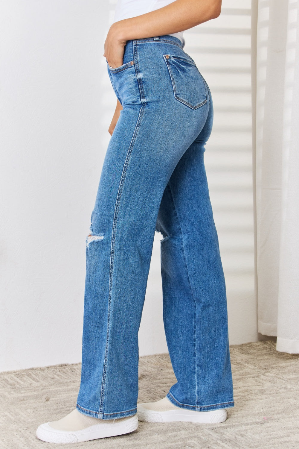 Judy Blue Full Size High Waist Distressed Straight-Leg Jeans Judy Blue Full Size High Waist Distressed Straight-Leg Jeans - TopFashionHQ