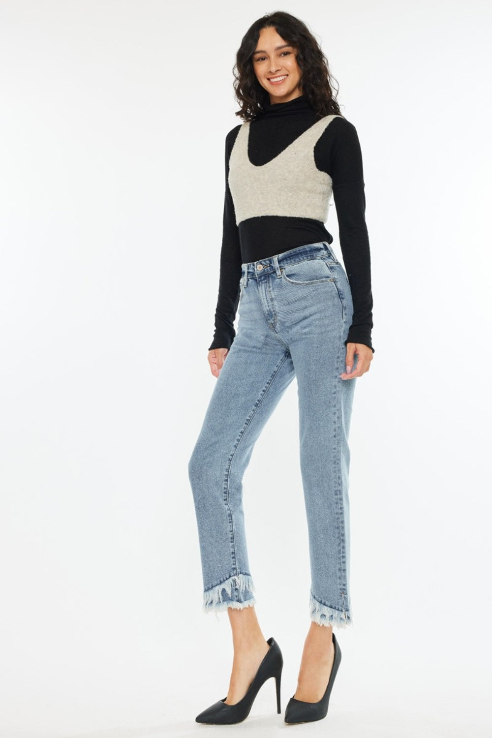 Kancan Raw Hem High Rise Straight Jeans Kancan Raw Hem High Rise Straight Jeans - TopFashionHQ