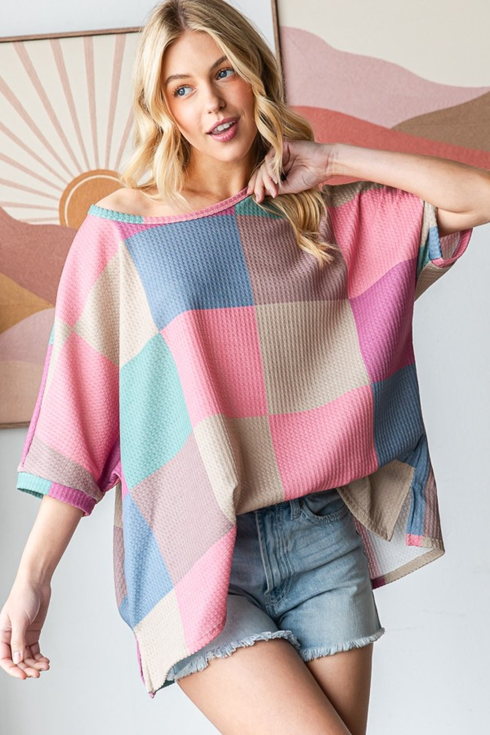 HOPELY Full Size Checkered Round Neck Side Slit T-Shirt HOPELY Full Size Checkered Round Neck Side Slit T-Shirt - TopFashionHQ