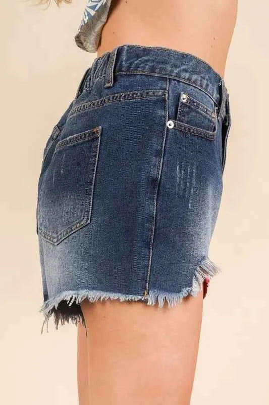 VERY J Raw Hem Pocketed Contrast Washed Denim Shorts VERY J Raw Hem Pocketed Contrast Washed Denim Shorts