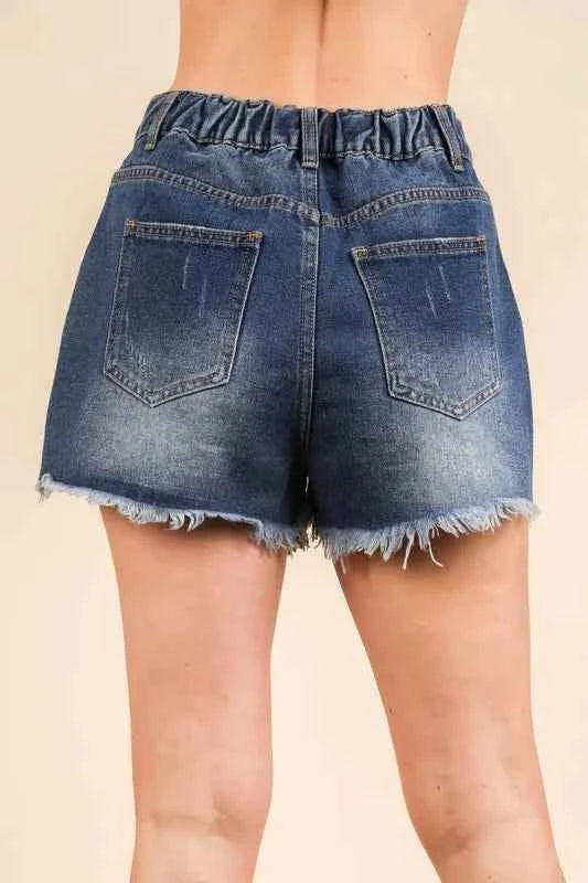 VERY J Raw Hem Pocketed Contrast Washed Denim Shorts VERY J Raw Hem Pocketed Contrast Washed Denim Shorts