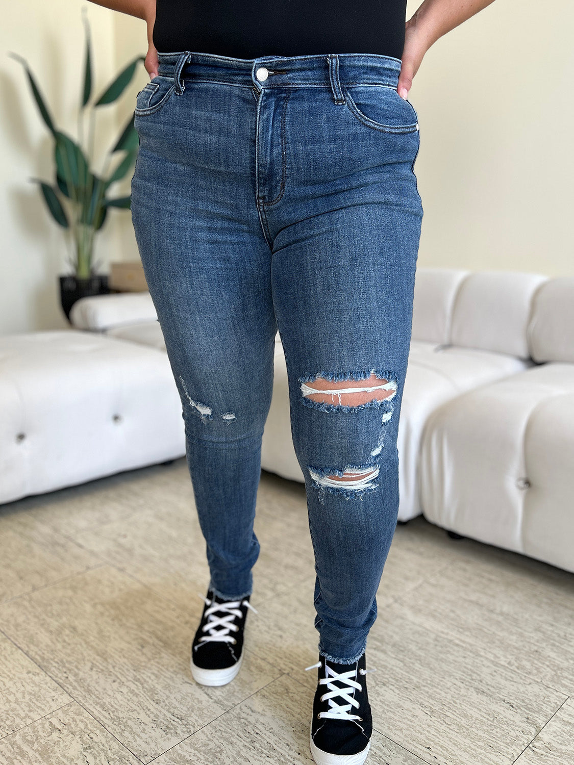 Judy Blue Full Size High Waist Distressed Skinny Jeans Judy Blue Full Size High Waist Distressed Skinny Jeans - TopFashionHQ