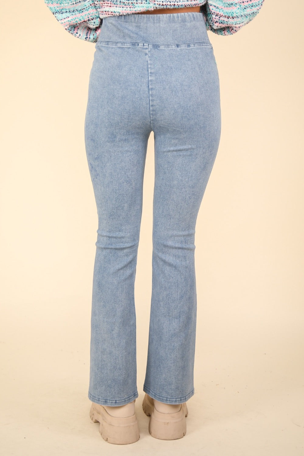 VERY J Washed Denim Stretchy Crossover Waist Leggings VERY J Washed Denim Stretchy Crossover Waist Leggings - TopFashionHQ