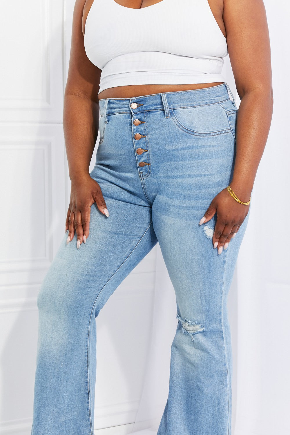 Vibrant MIU Full Size Jess Button Flare Jeans Vibrant MIU Full Size Jess Button Flare Jeans - TopFashionHQ