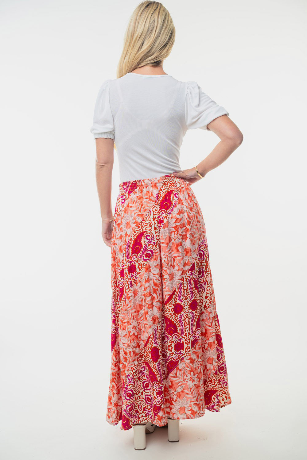 White Birch Full Size High Waisted Floral Woven Skirt White Birch Full Size High Waisted Floral Woven Skirt