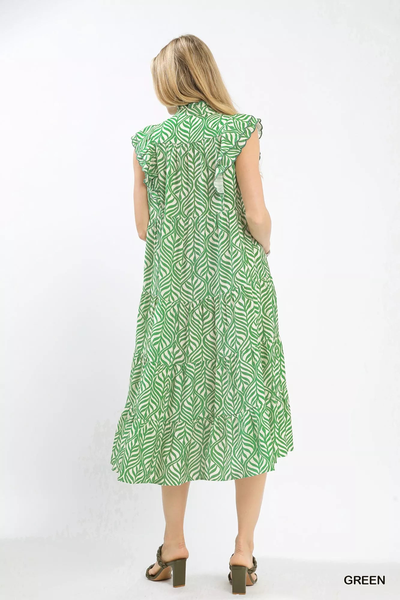 Umgee Leaf Print Tiered Midi Dress with Ruffle Detail 8fa81720-ad35-4cd0-a887-f7b41bb06a3a-Max-Origin