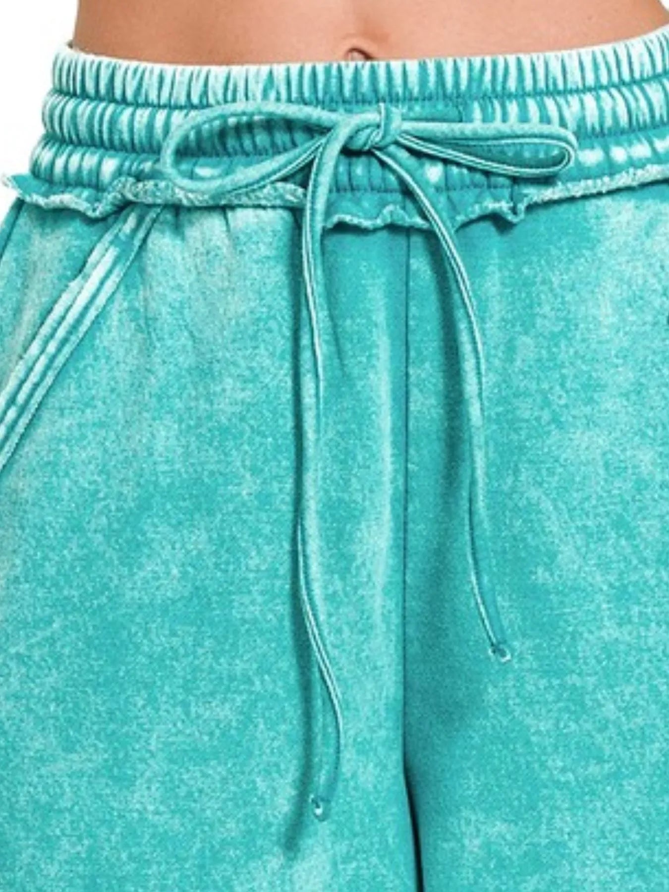 Zenana Acid Wash Fleece Drawstring Shorts With Pockets 90ccc805-fcb9-4dfc-92f5-75d6da7c7f98-Max-Origin