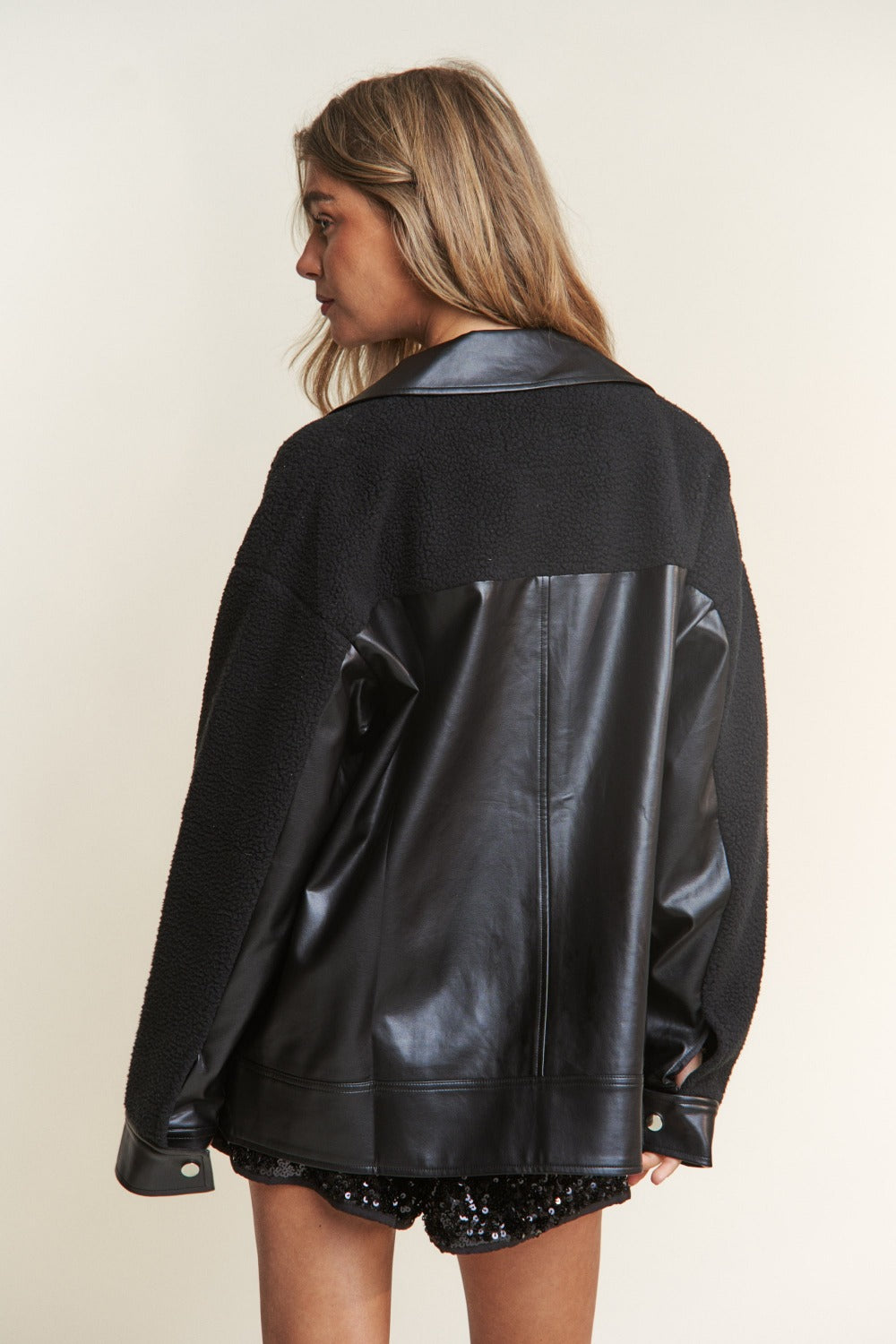 J.NNA Faux Leather Sherpa Contrast Snap Down Jacket J.NNA Faux Leather Sherpa Contrast Snap Down Jacket