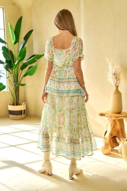 Davi & Dani Spring Floral Border Print Ruffled Textured Top 9375139a-a03e-4392-bc37-325a37ff266f-Max-Origin