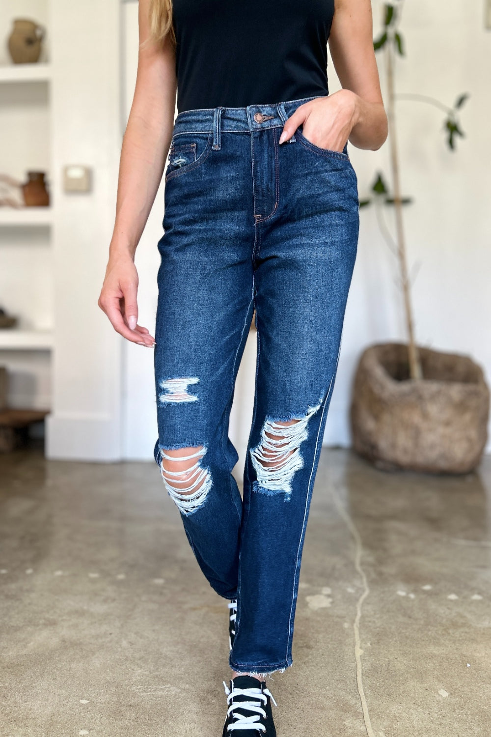 Judy Blue Full Size High Waist Rigid Magic Heavy Destroy Straight Jeans Judy Blue Full Size High Waist Rigid Magic Heavy Destroy Straight Jeans - TopFashionHQ