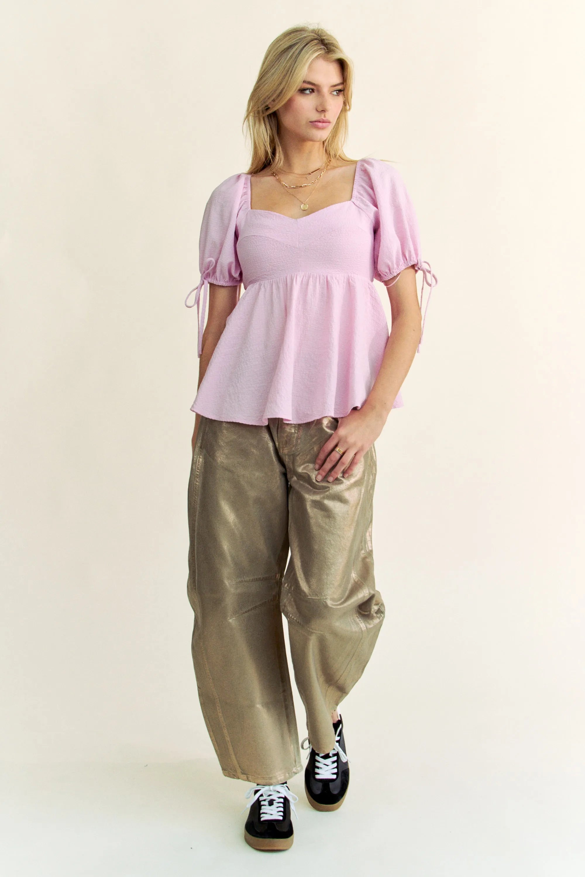 Davi & Dani Solid Elastic Peplum Puffed Sleeves Blouse 9a16dcd5213049a18653144847739c37-Max-Origin