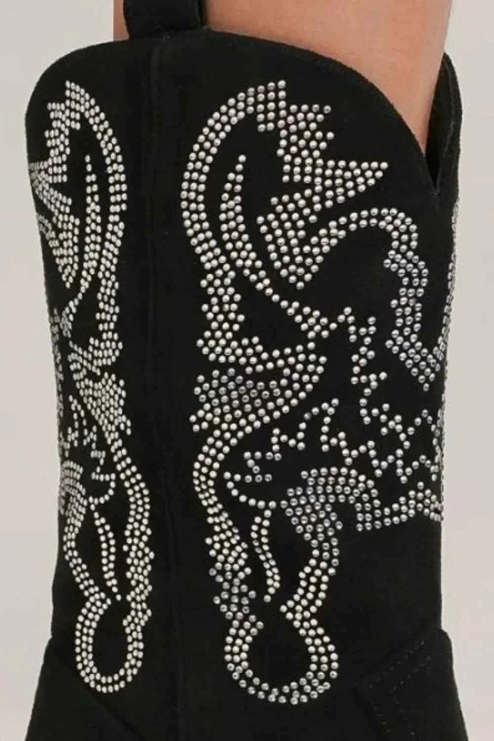 Beast Fashion Rhinestone Detail Point Toe Boots Beast Fashion Rhinestone Detail Point Toe Boots