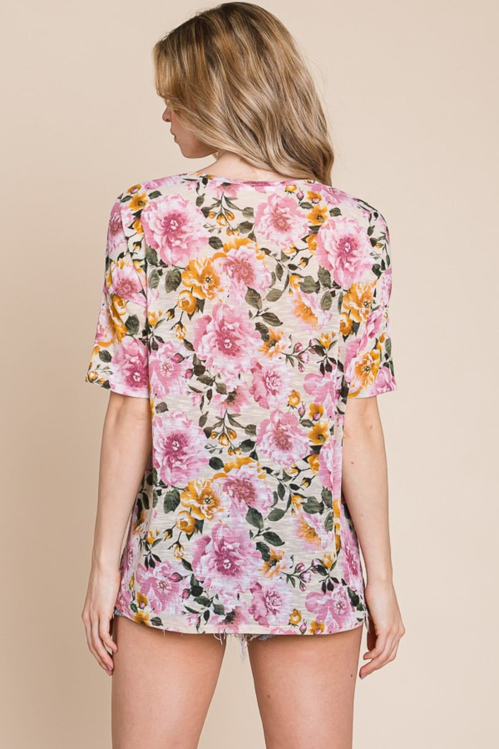 BOMBOM Floral Round Neck T-Shirt BOMBOM Floral Round Neck T-Shirt - TopFashionHQ