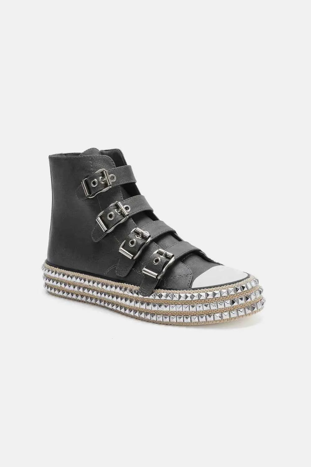 Beast Fashion Multi-Buckle Straps Studded Platform Sneakers Beast Fashion Multi-Buckle Straps Studded Platform Sneakers