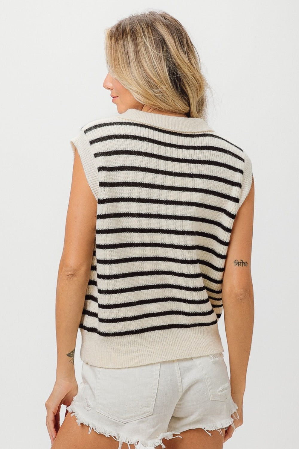 BiBi Flower Patch Striped Half Button Sweater Vest BiBi Flower Patch Striped Half Button Sweater Vest - TopFashionHQ