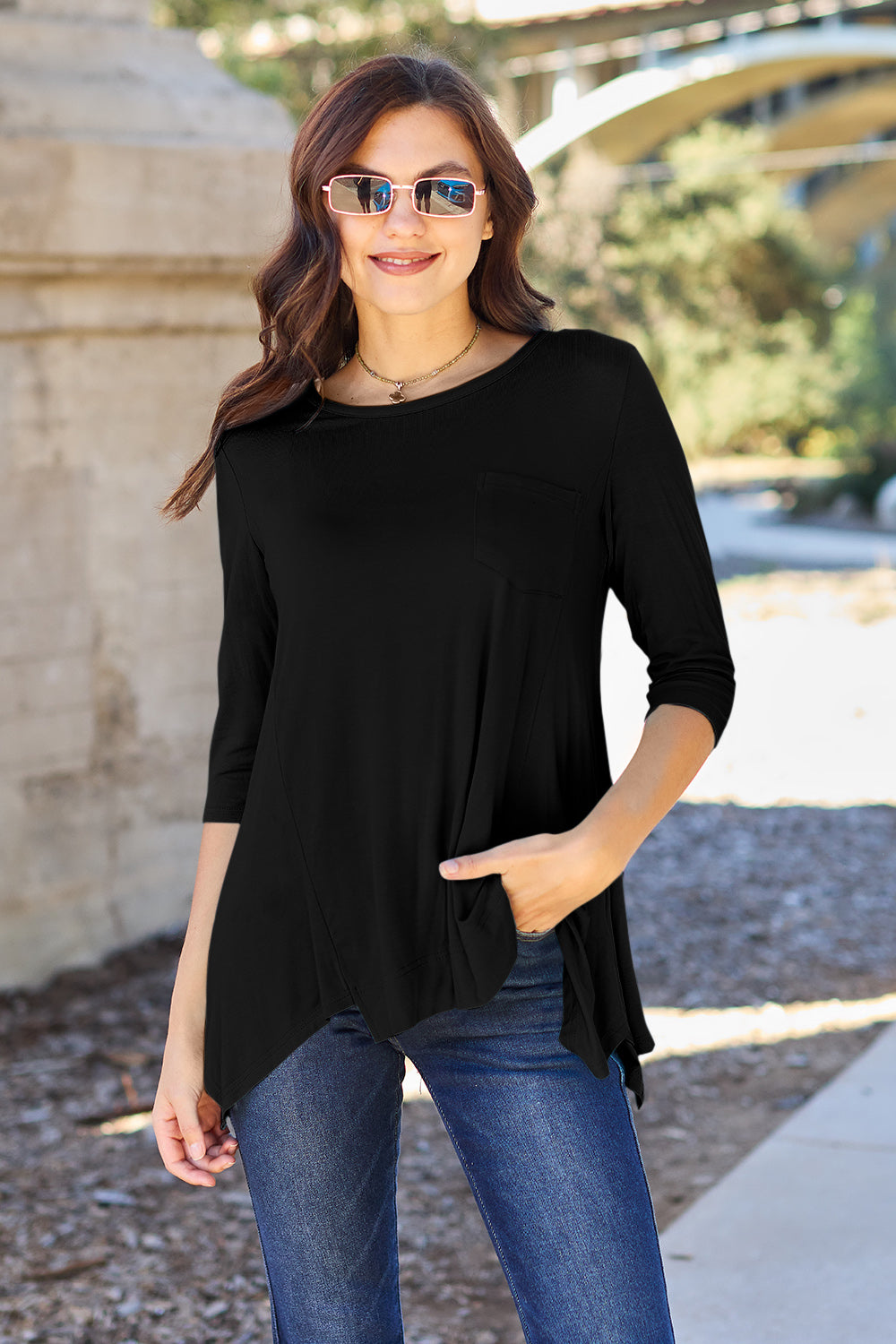 Basic Bae Full Size Round Neck Pocketed T-Shirt Basic Bae Full Size Round Neck Pocketed T-Shirt - TopFashionHQ