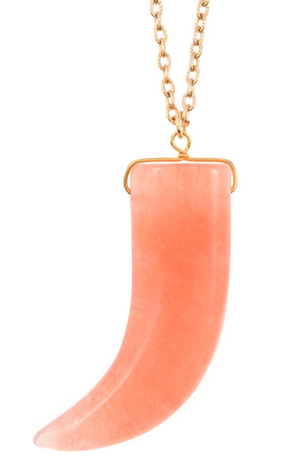 Elongated single horn pendant necklace product image