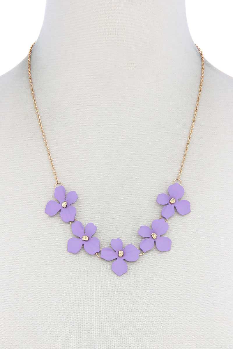 Flower Necklace product image