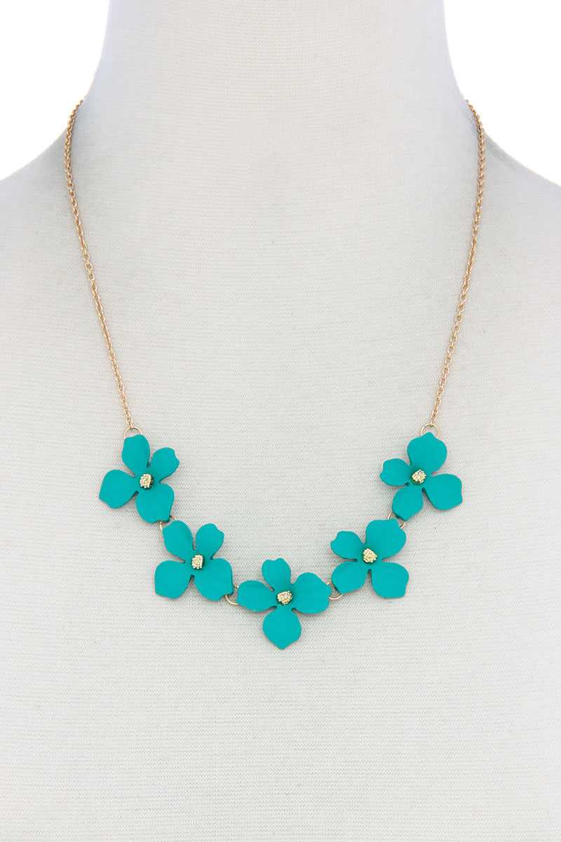 Flower Necklace product image