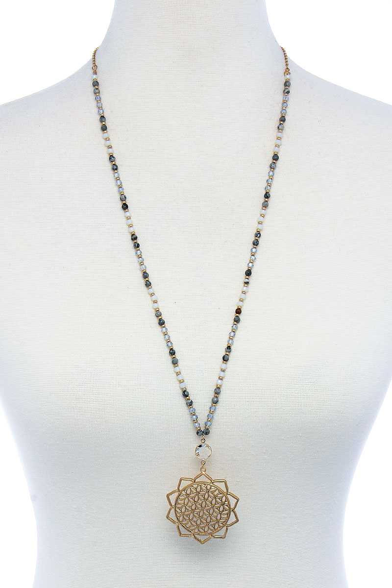 Stylish Sun Flower Pendant Beaded Necklace product image