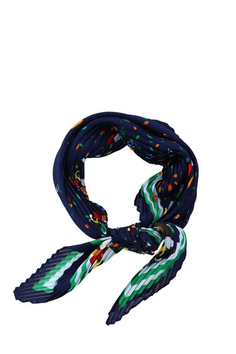 Stylish Fleeted Floral Print Bandanna product image