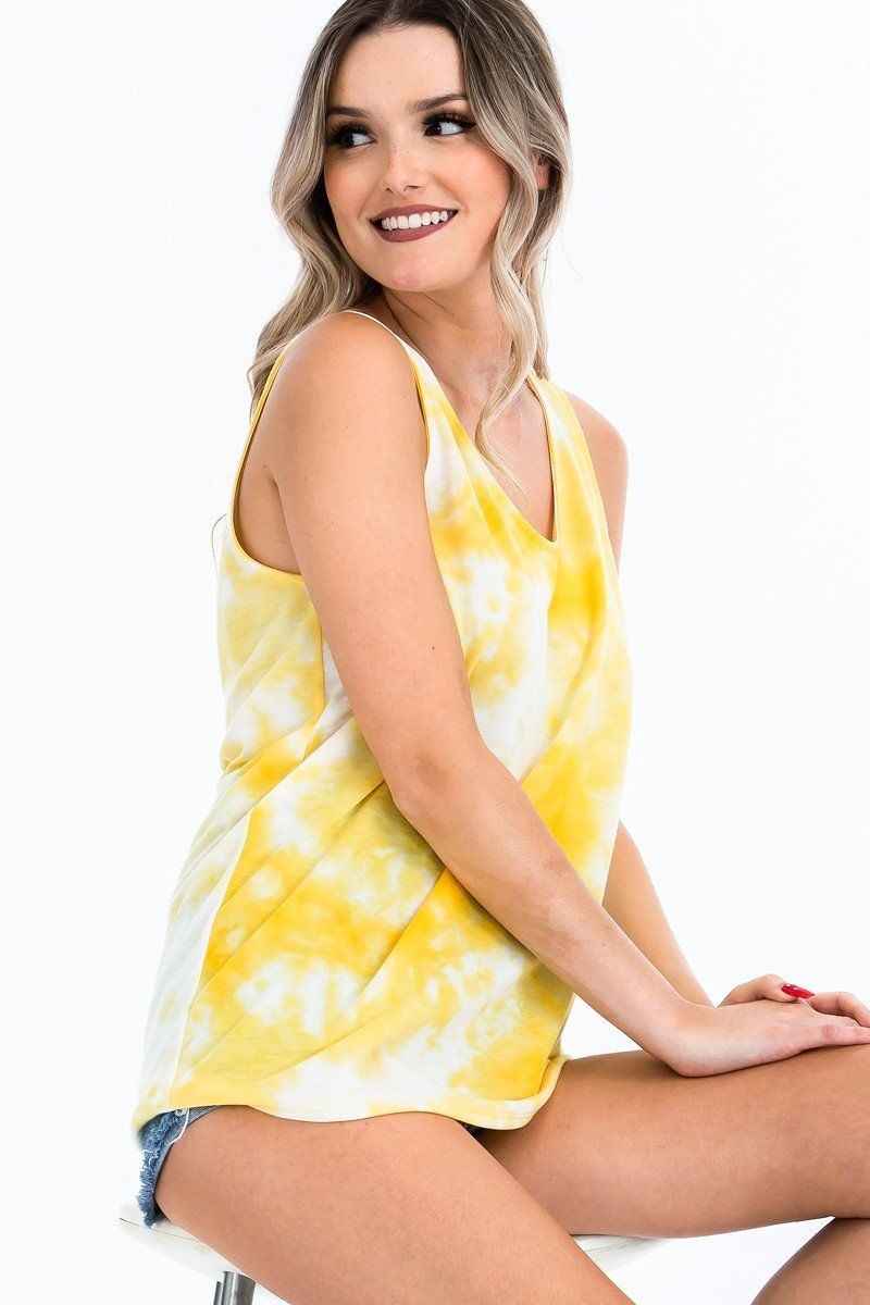 Tie-dye Knit Top Featured In A Scoop Neckline And Sleeveless Tie-dye Knit Top Featured In A Scoop Neckline And Sleeveless