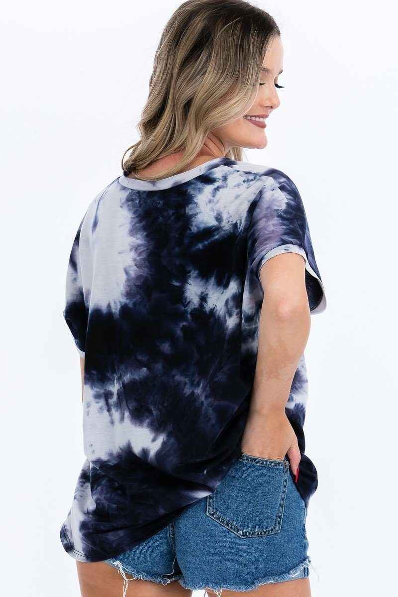 Tie-dye Top Featured In A V-neckline And Cuff Sort Sleeves Tie-dye Top Featured In A V-neckline And Cuff Sort Sleeves