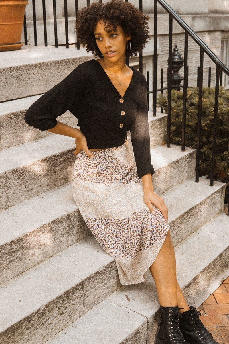 A Floral-print Woven Midi Skirt product image